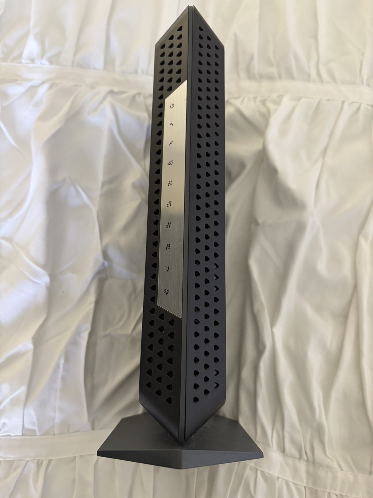 NETGEAR CM1150V Nighthawk Multi-Gig Speed Cable Modem for XFINITY Voice AC