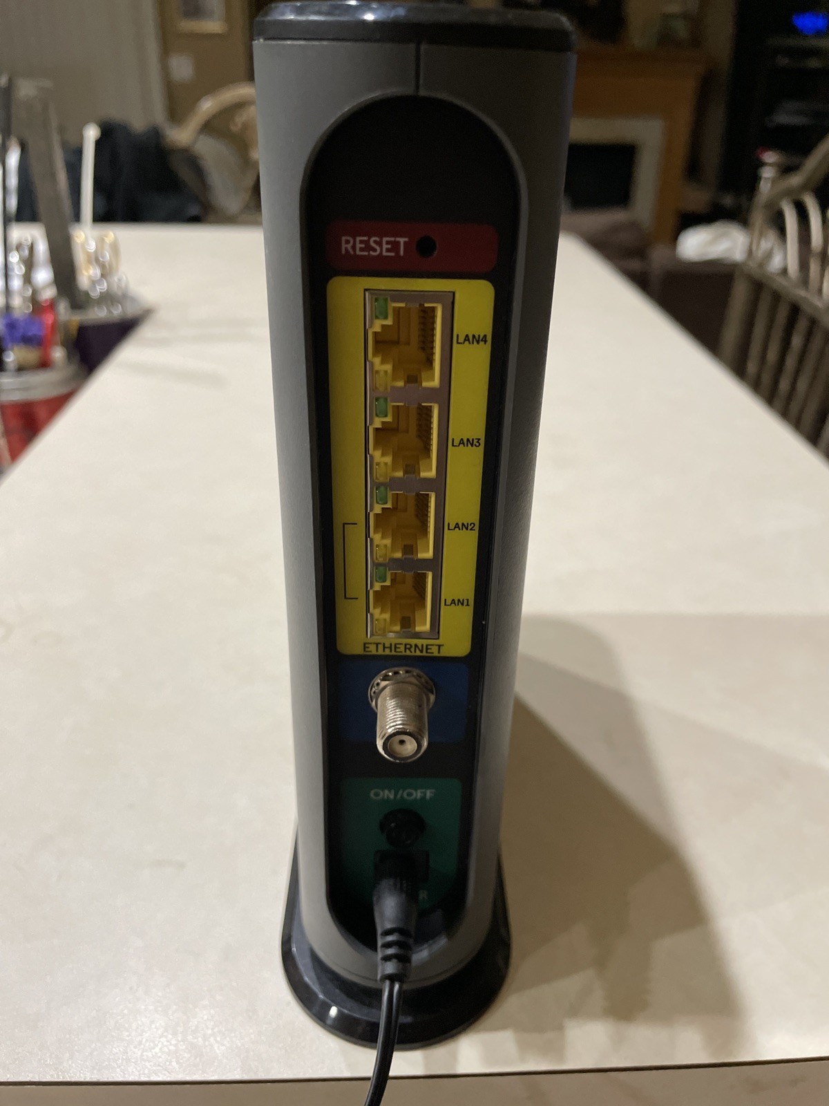 Motorola MB8600 DOCSIS 3.1 Cable Modem. 100% Tested and working.