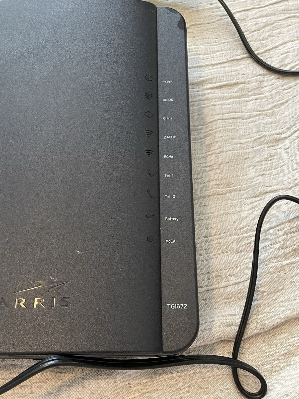 Arris TG1672G Touchstone Cable Modem Telephone Gateway WIFI 2.5GHz-5.0GHz Black