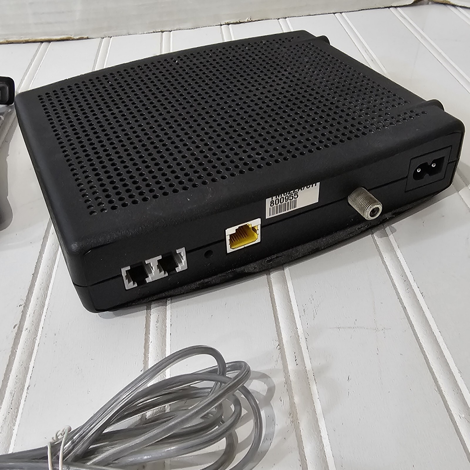 Arris TM822 Touchstone Docsis 3.0 Ultra-High Speed Modem 10/100/1000 Ethernet