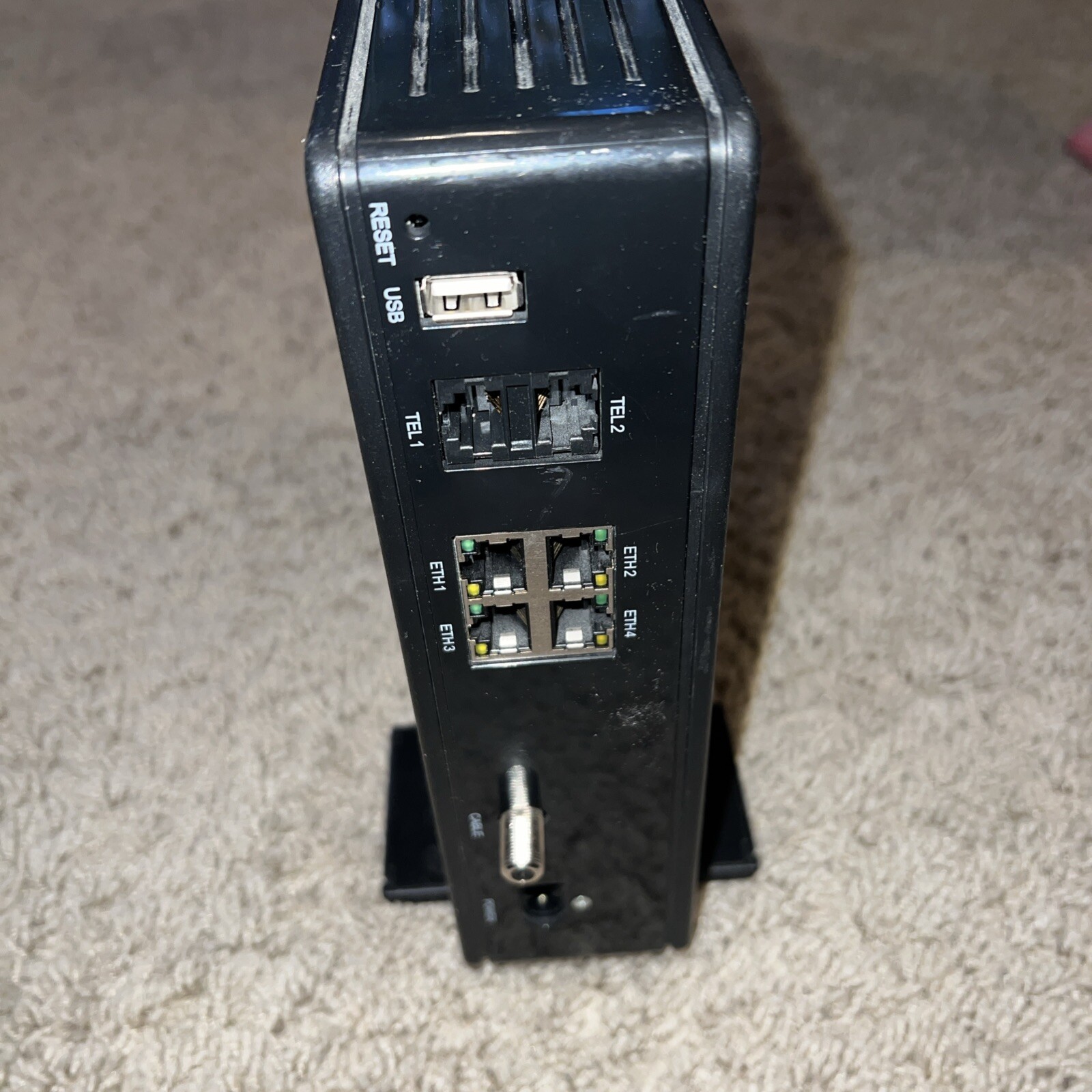 4C Ubee DVW3201 Wireless Cable Modem W/ Power Cable