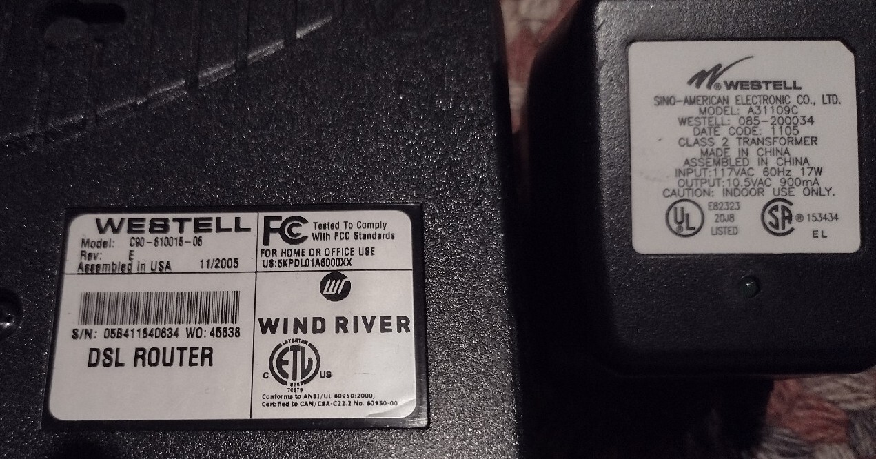 Westell Model 6100 C90-610015-06 Rev E  DSL Router Modem With Power Adapter
