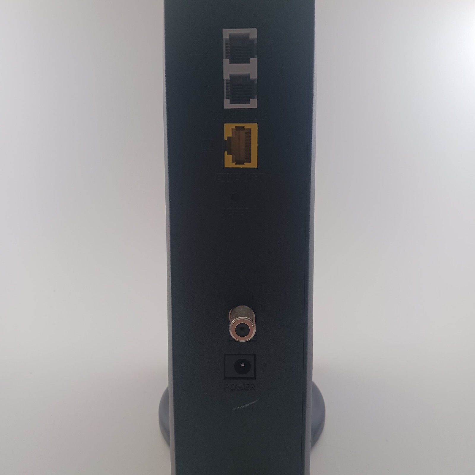Technicolor Embedded Digital Voice Adapter DPC3216C DOCSIS 3.0 16×4 Cable Modem