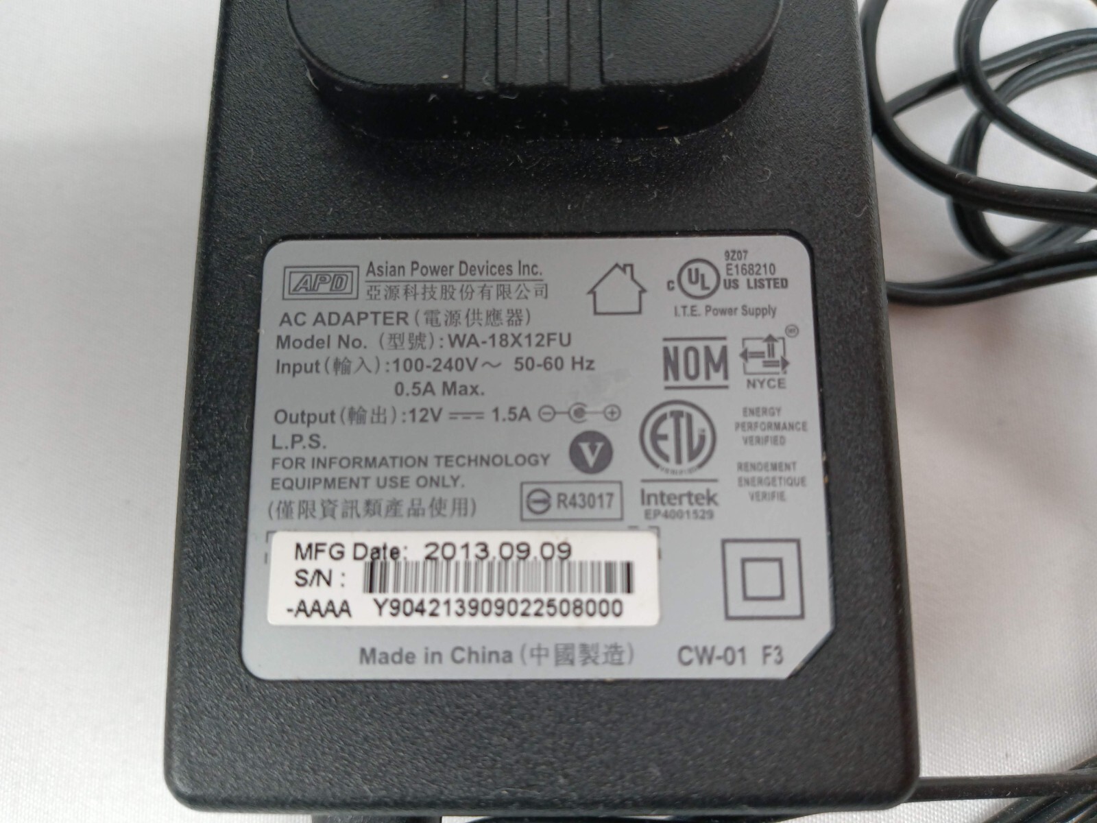 Motorola ARRIS SURFboard SBG6580 DOCSIS 3.0 Cable Modem Wi-Fi Dual Band Router