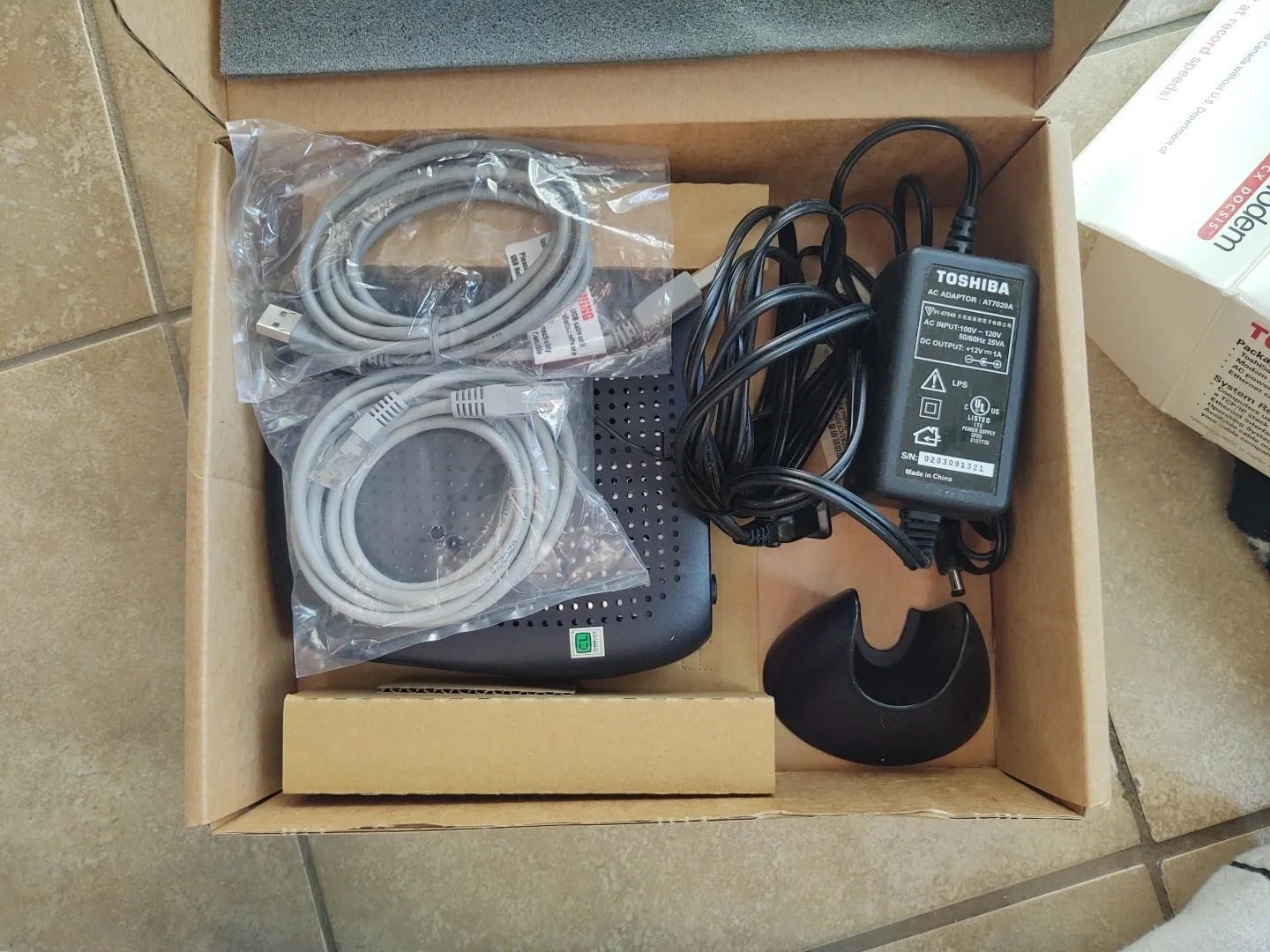 TOSHIBA CABLE MODEM PCX DOCSIS Model: PCX2200 USB/Ethernet PC Or Mac In Orig Box
