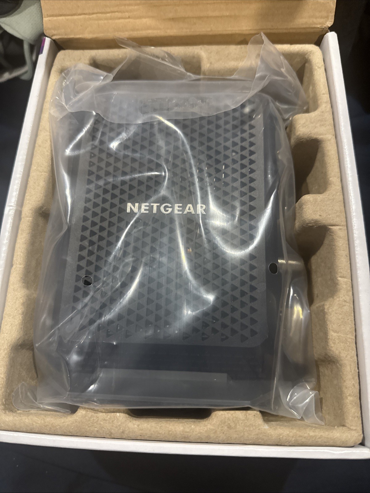 NETGEAR CM700-100NAS Cable Modem
