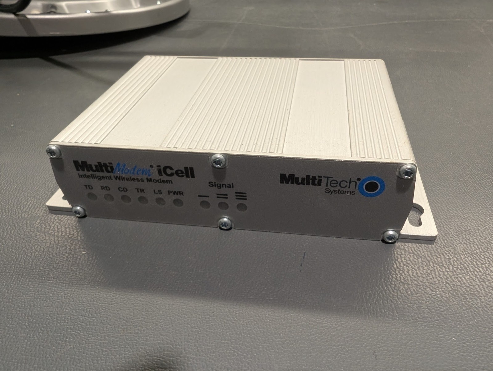 MultiTech MultiModem MTCBA-G-F4 iCell Intelligent Wireless Modem