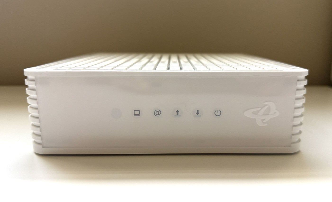 Hitron DOCSIS 3.1 Cable Modem 2.5 Gigabit Ethernet CODA56, stop rental fees