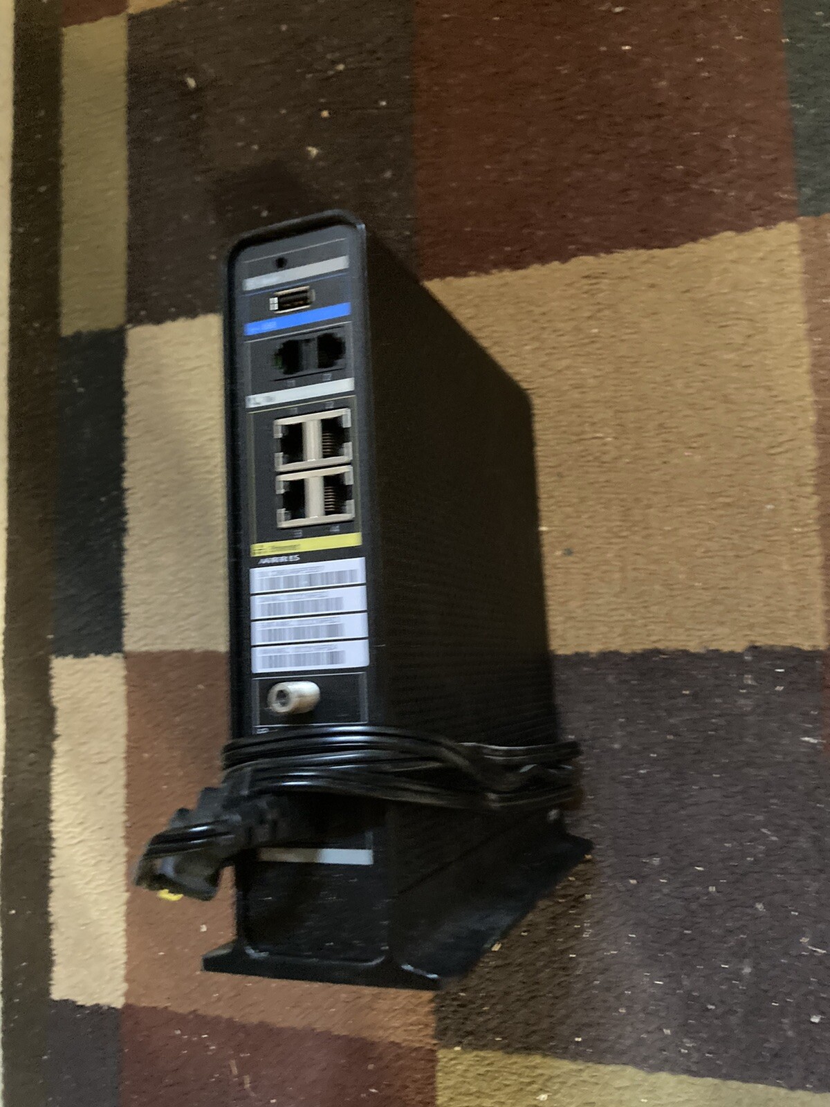 ARRIS TG862G/CT (XB2) DOCSIS 3 WIRELESS GATEWAY TELEPHONY MODEM(Comcast/Xfinity)