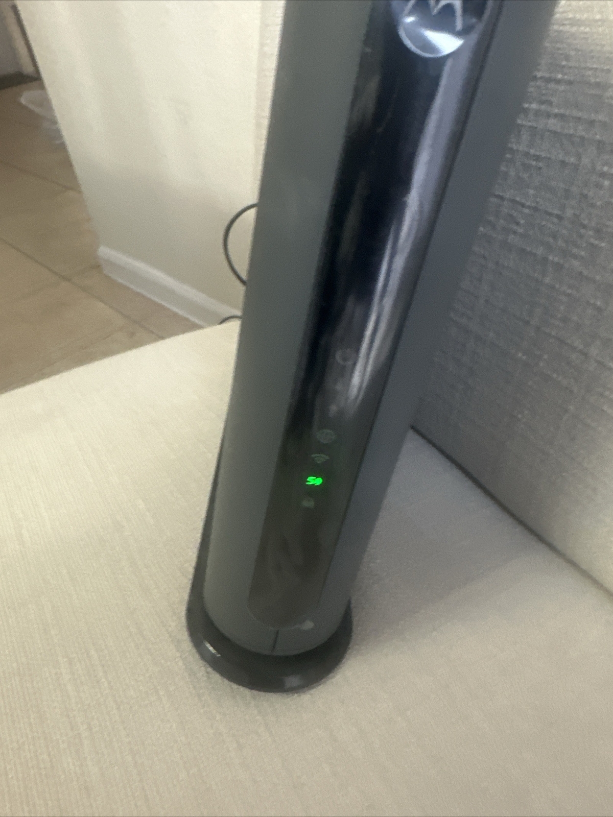 Motorola MG7550 16×4 Cable Modem Plus AC1900 WiFi Router New / Open Box