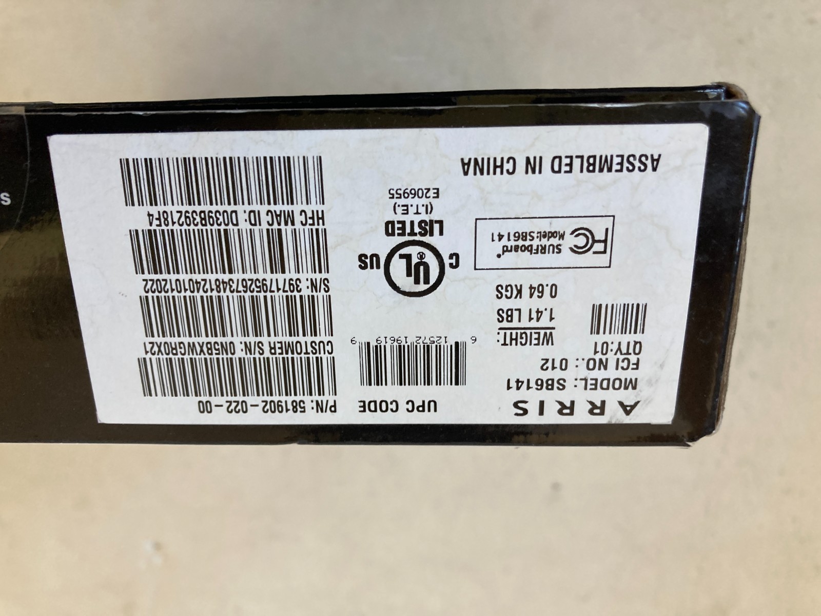 ARRIS / Motorola SurfBoard SB6141 DOCSIS 3.0 Cable Modem – White NOB