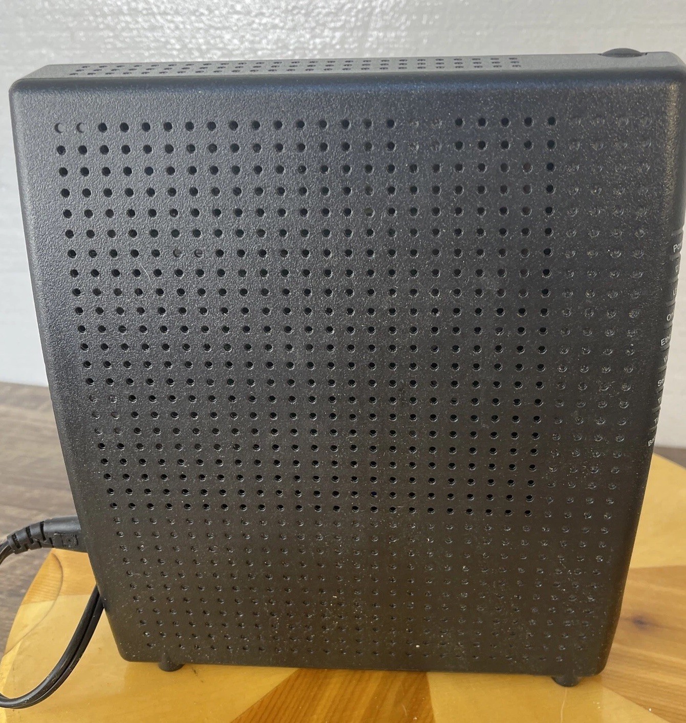 ARRIS TG862G/CT Wireless Gateway Modem 802.11b/g/n Xfinity XB2 WiFi Tote20