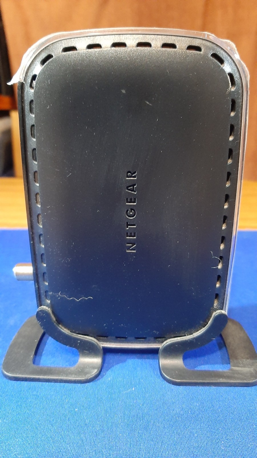 Netgear CM400 Docsis 3.0 High Speed Cable Modem with Power Adapter
