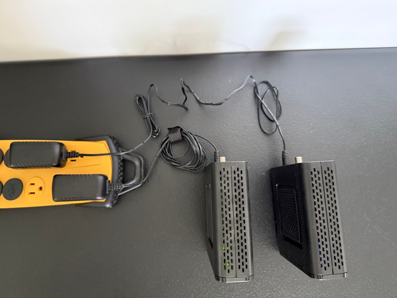 Motorola SURFboard SB6121 with power adapter (MULTIPLE AVAILABLE)