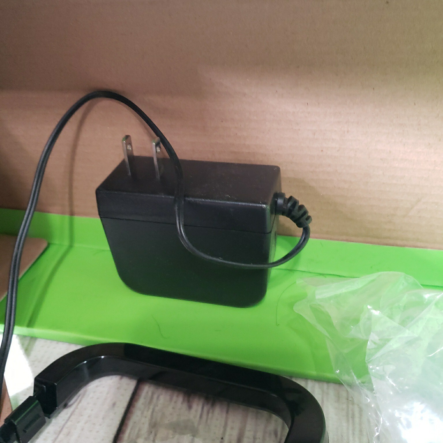Clear WIXFBR-117 Wireless Home Internet Modem 802.11 b/g/n w/ Adapter