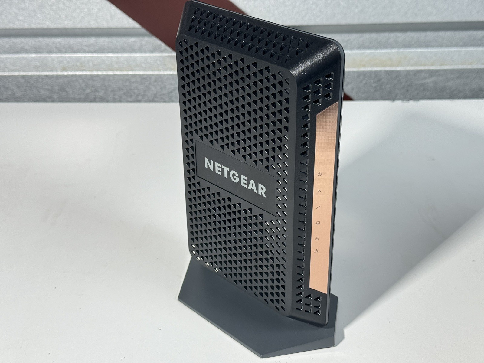 NETGEAR Nighthawk Multi-Gig Cable Modem CM1100- Power Cable – DOCSIS 3.1 – 1 GB
