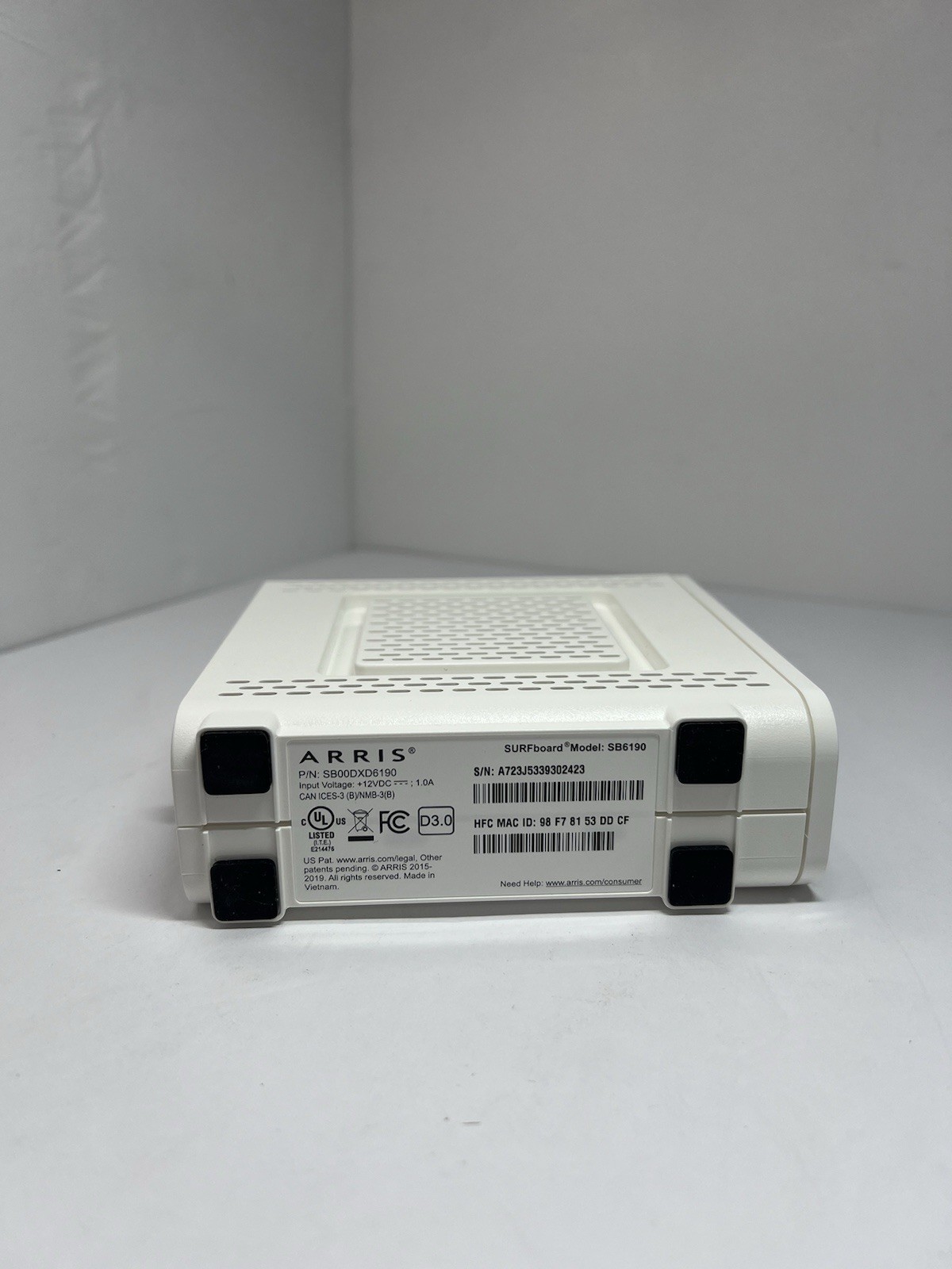 ARRIS SURFboard SB6190 DOCSIS 3.0 Cable Modem 1.4 Gbps White XFINITY