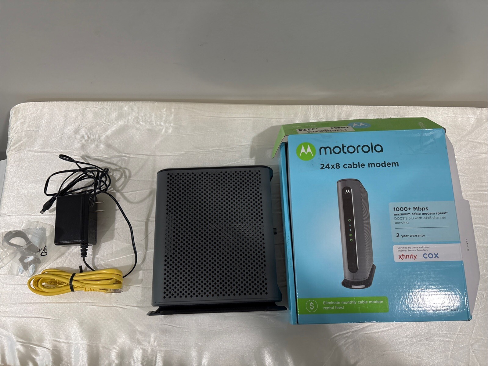 Motorola MB7621-10 1000 Mbps Home 24 X 8 Cable Modem DOCSIS 3.0