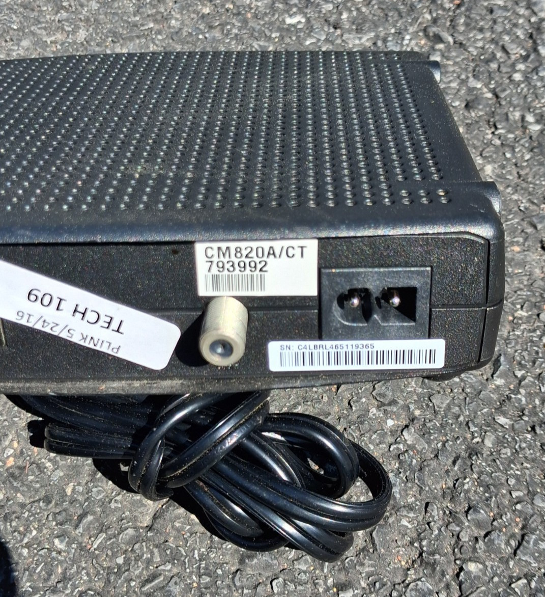 ARRIS Model: CM820A TC00DLD820 CM820A/NA DOCSIS 3.0 Cable Modem w/ Power Cord