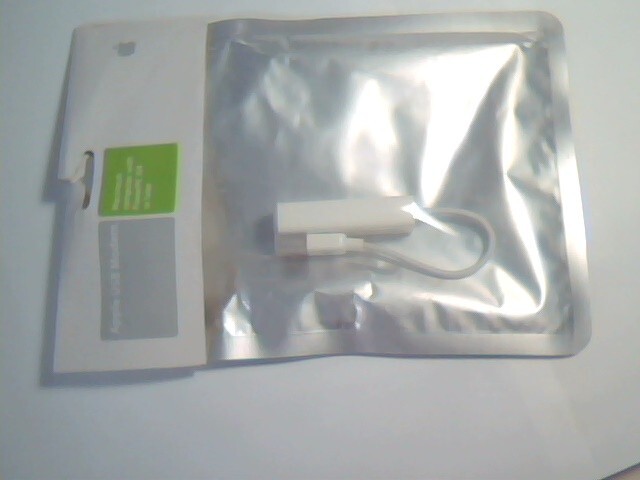 Apple USB Modem MA034Z/A (MA034ZA) 56 Kbps New In Original Packaging