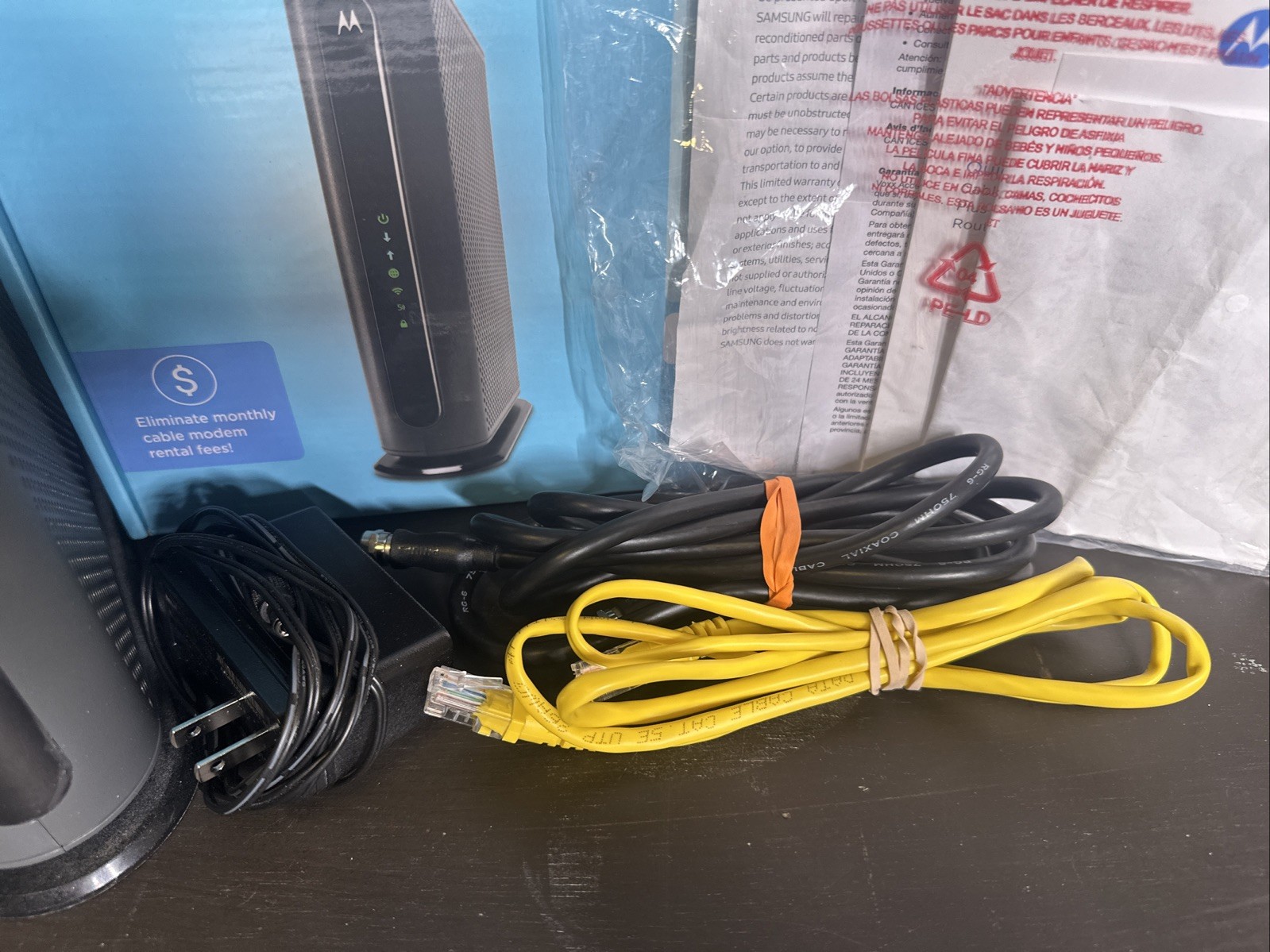 Motorola MG7540 16×4 DOCSIS 3.0 Cable Modem & AC1600 WiFi Router