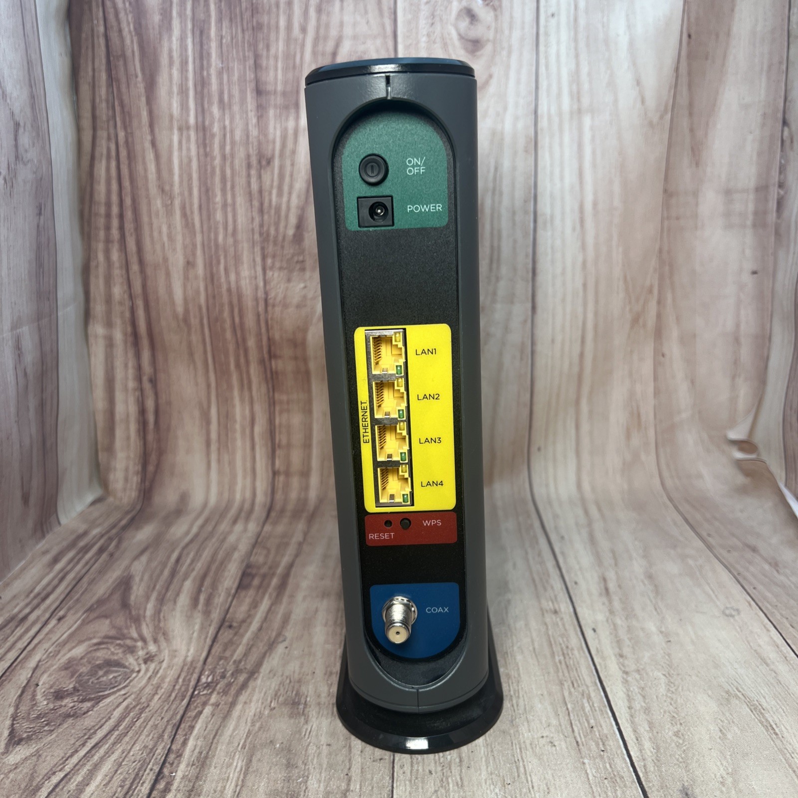 Motorola MG7700 AC1900 Dual-Band DOCSIS 3.0 Cable Modem WiFi Router