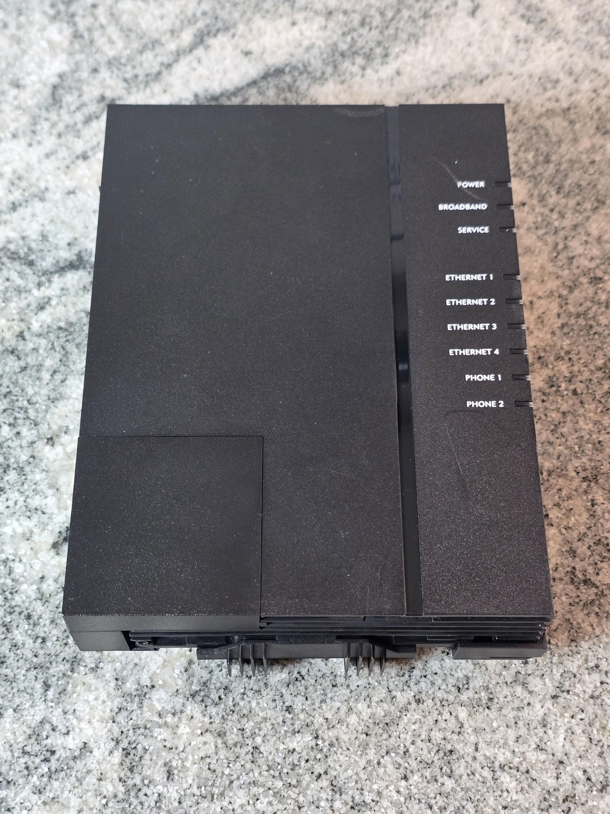 Calix 716GE-I R2 Gigabit Ethernet ONT Modem Router 4-Port Phone Black Gateway