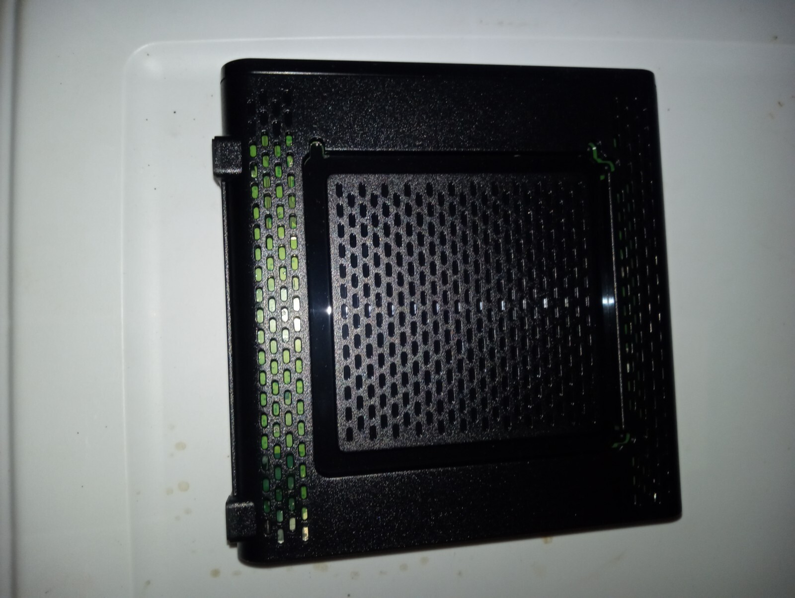 ARRIS Surfboard SBG10-RB Black Wireless Wi-Fi Docsis 3.0 Cable Modem 2.4GHz 5GHz