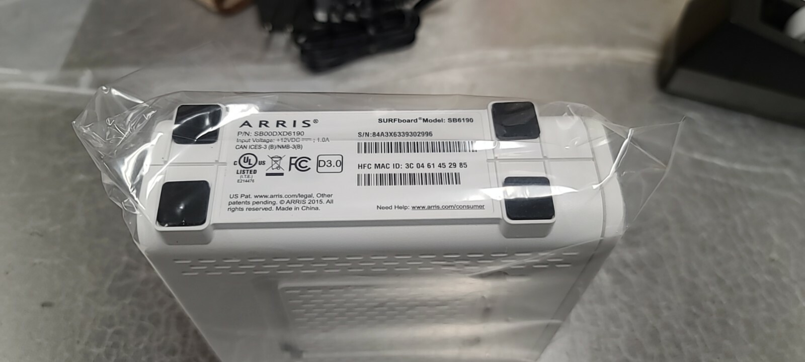 ARRIS Surfboard SB6190 – 32×8 Docsis 3.0 Cable Modem – White