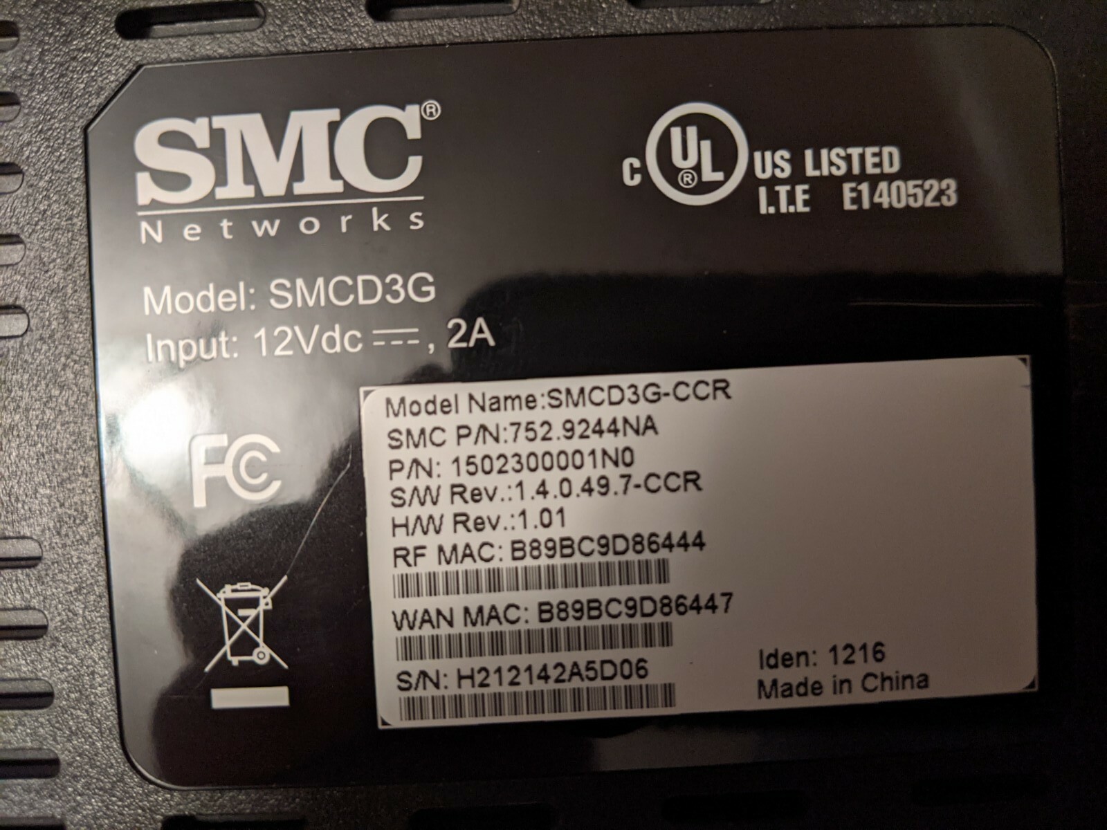 SMC Networks SMCD3G-CCR Comcast Cable Modem IP Gateway Router