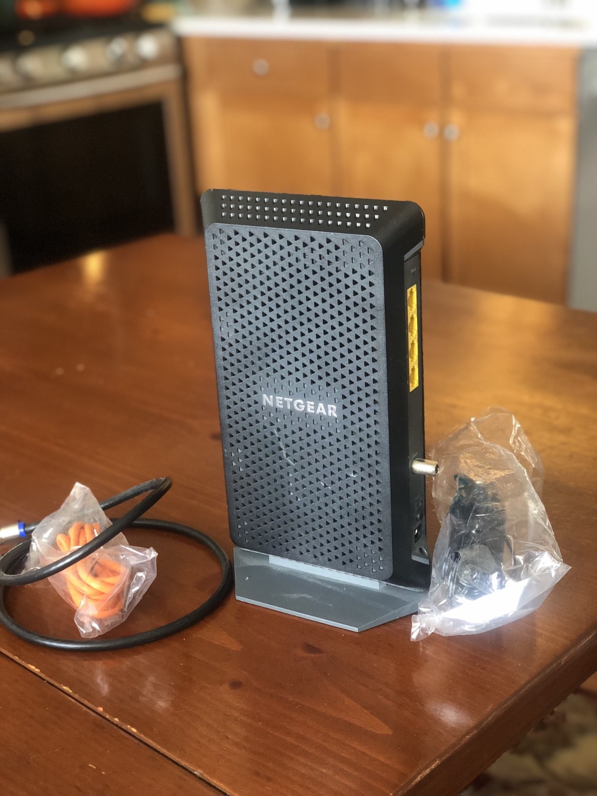 NETGEAR Nighthawk CM1200-100NAS DOCSIS 3.1 Cable Modem Very Good Condition