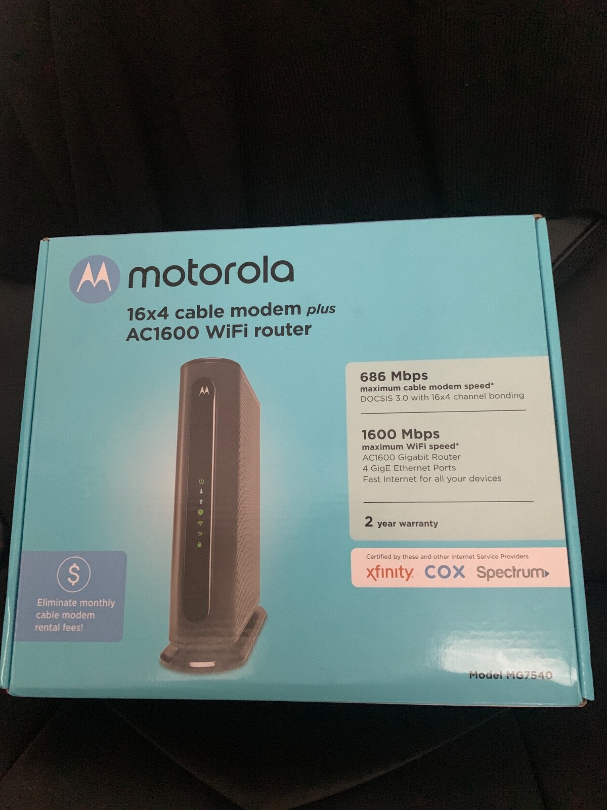 Motorola MG7540-10 16×4 Cable Modem – Black