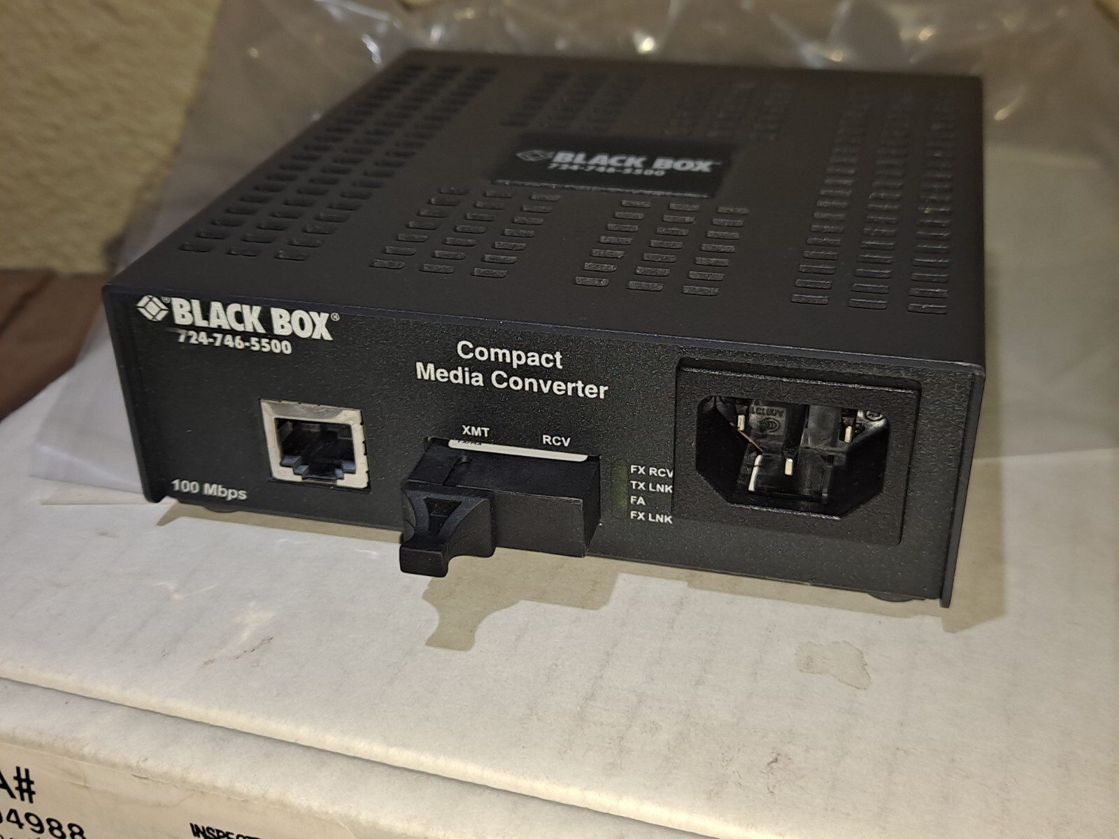 NEW BLACK BOX LMC7031A 100 Mbps Compact Media Converter Fast Shipping