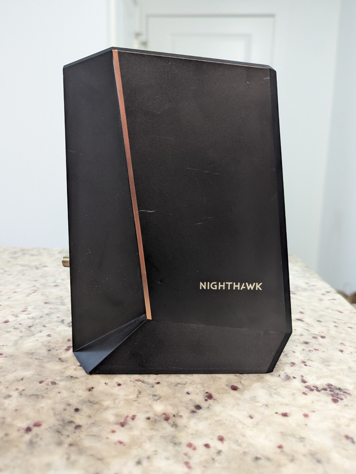NETGEAR Nighthawk CM2000 DOCSIS 3.1 Multi-Gig 2.5Gbps Cable Modem