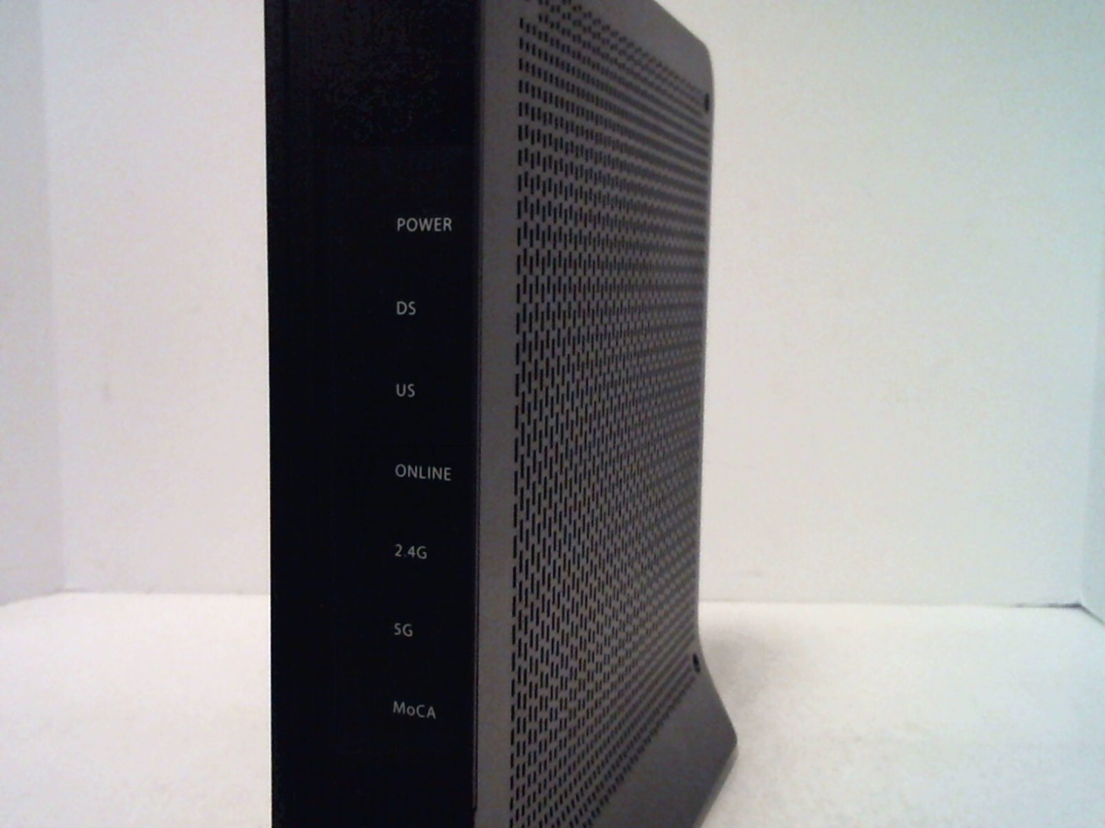 Ubee DDW36C1 Cable Modem Wireless Router Gateway 5G, 122/686 Mbps – 090924JET-X