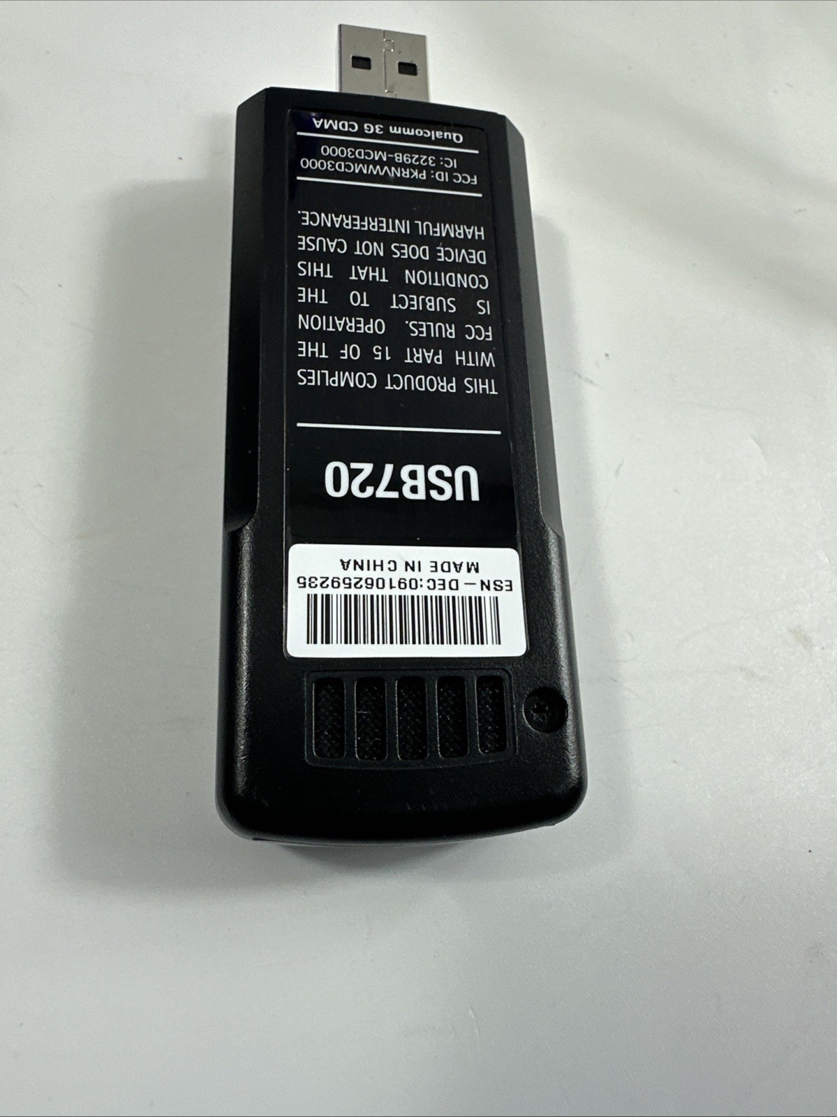 Verizon Wireless USB720 Modem Broadband Access Point And Cable