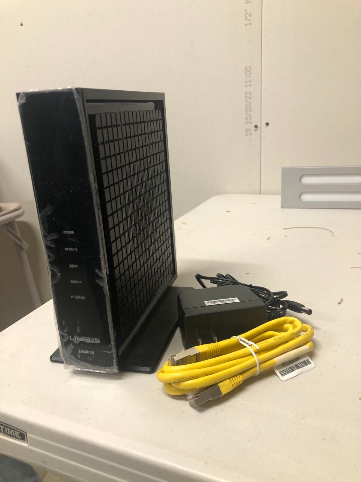 Linksys CM3016 cable modem