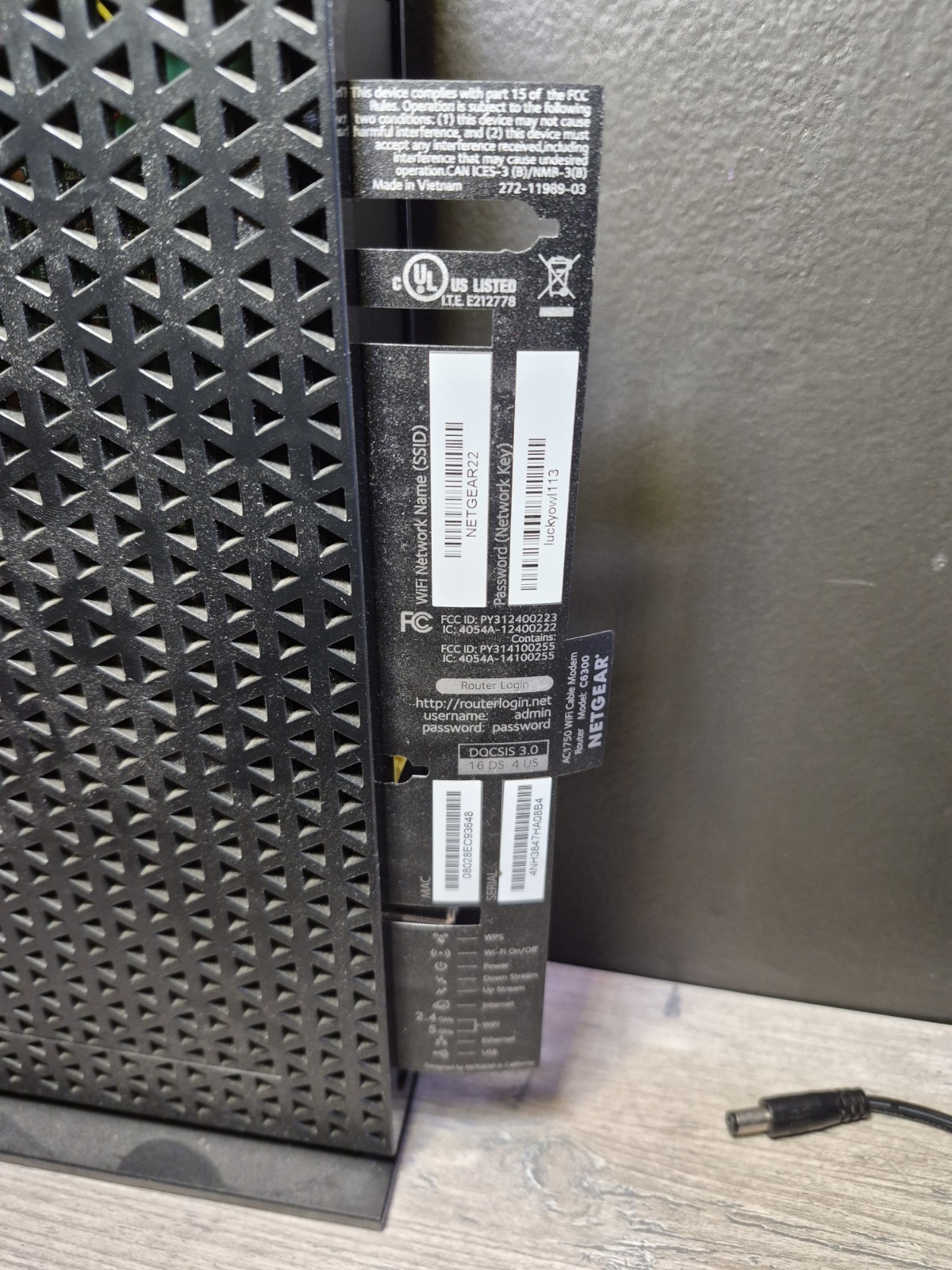 NETGEAR C6300 AC1750 DOCSIS 3.0 Cable Modem and WiFi Router Used Working
