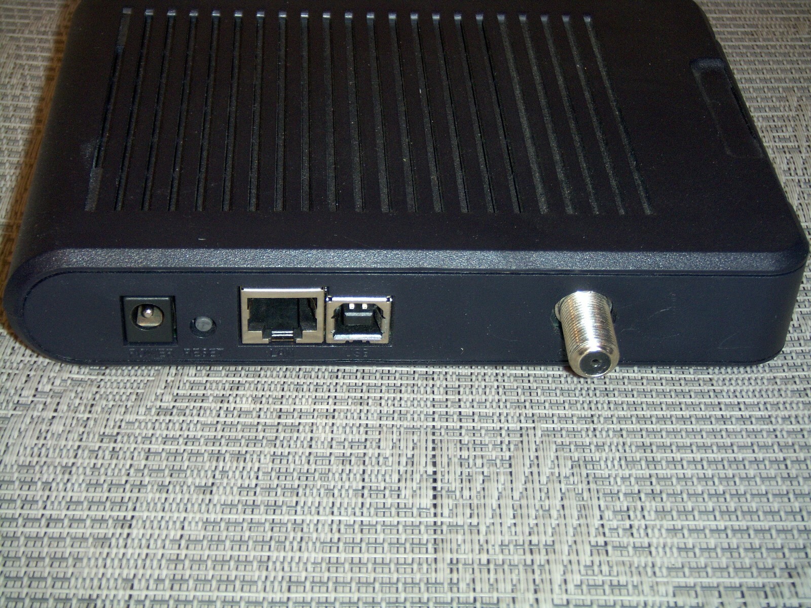 Zoom Cable Modem Model 5241