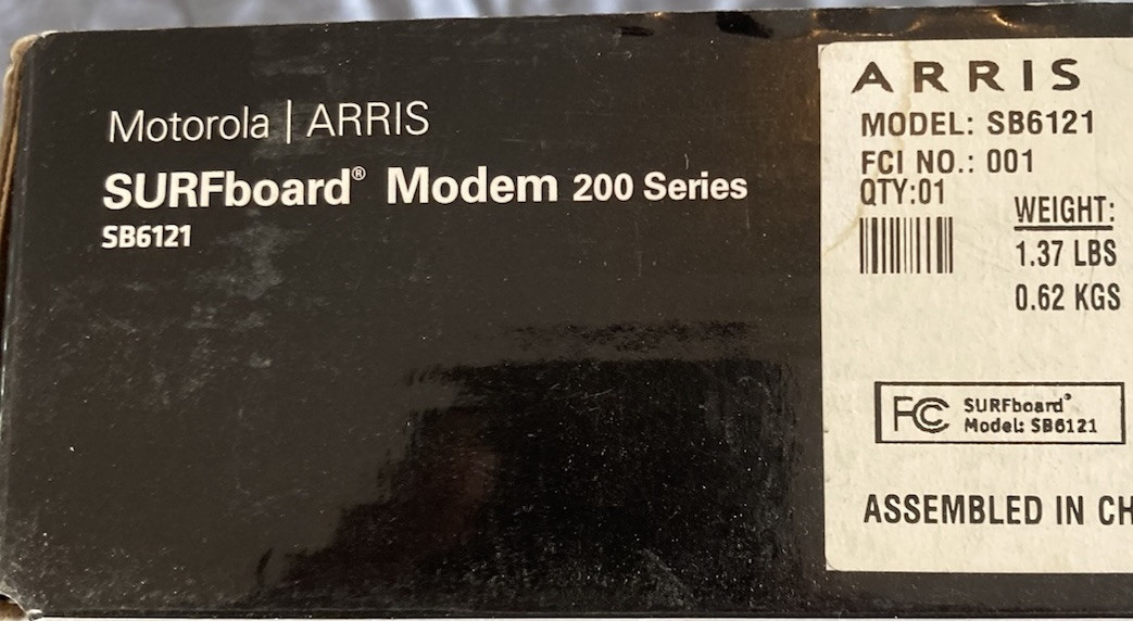 Motorola SURFboard SB6121 (575319-019-00) 199.68 Mbps