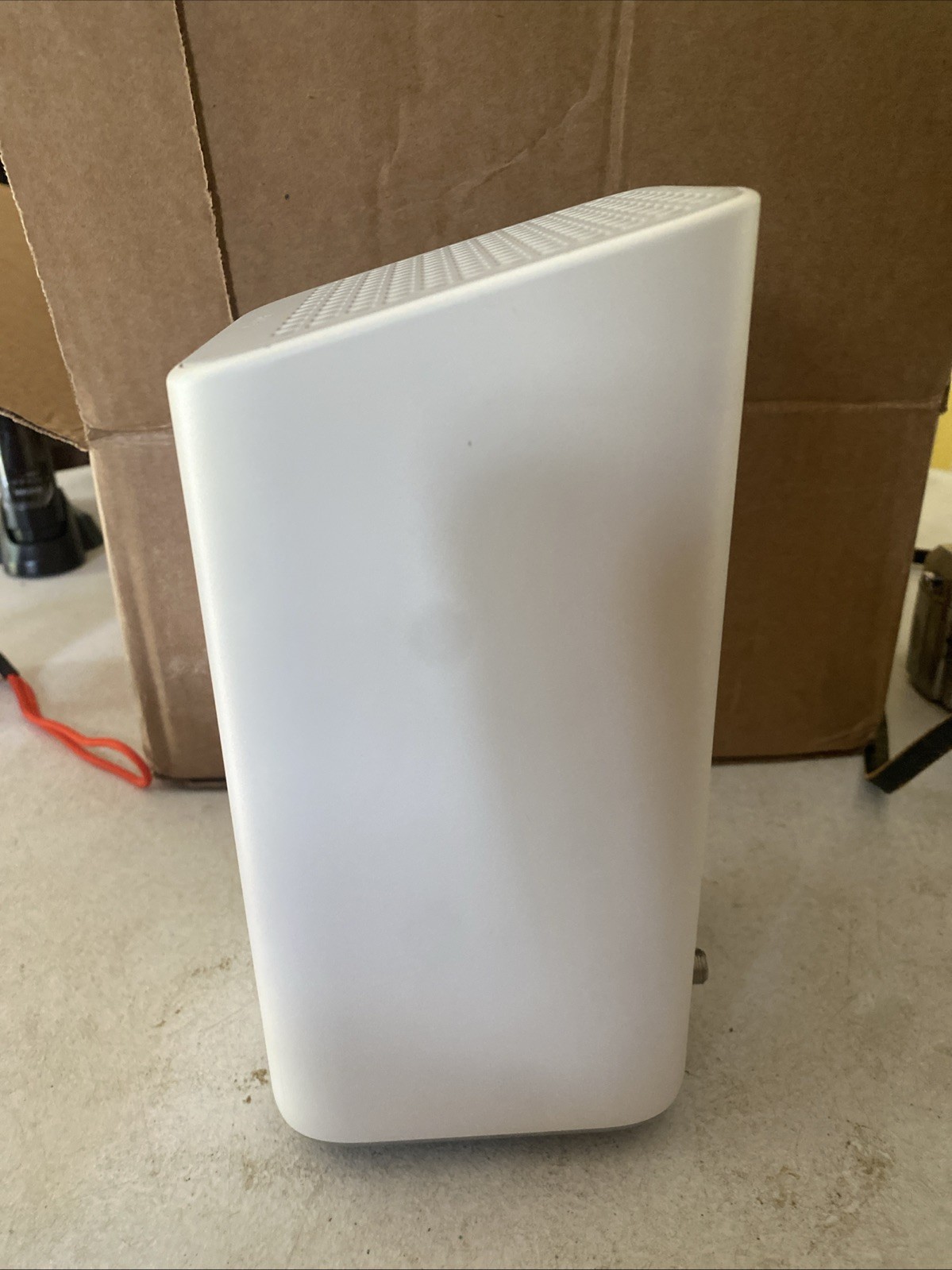 Xfinity XB7-T Gateway Modem Router With Power Cord And Coaxial Cable