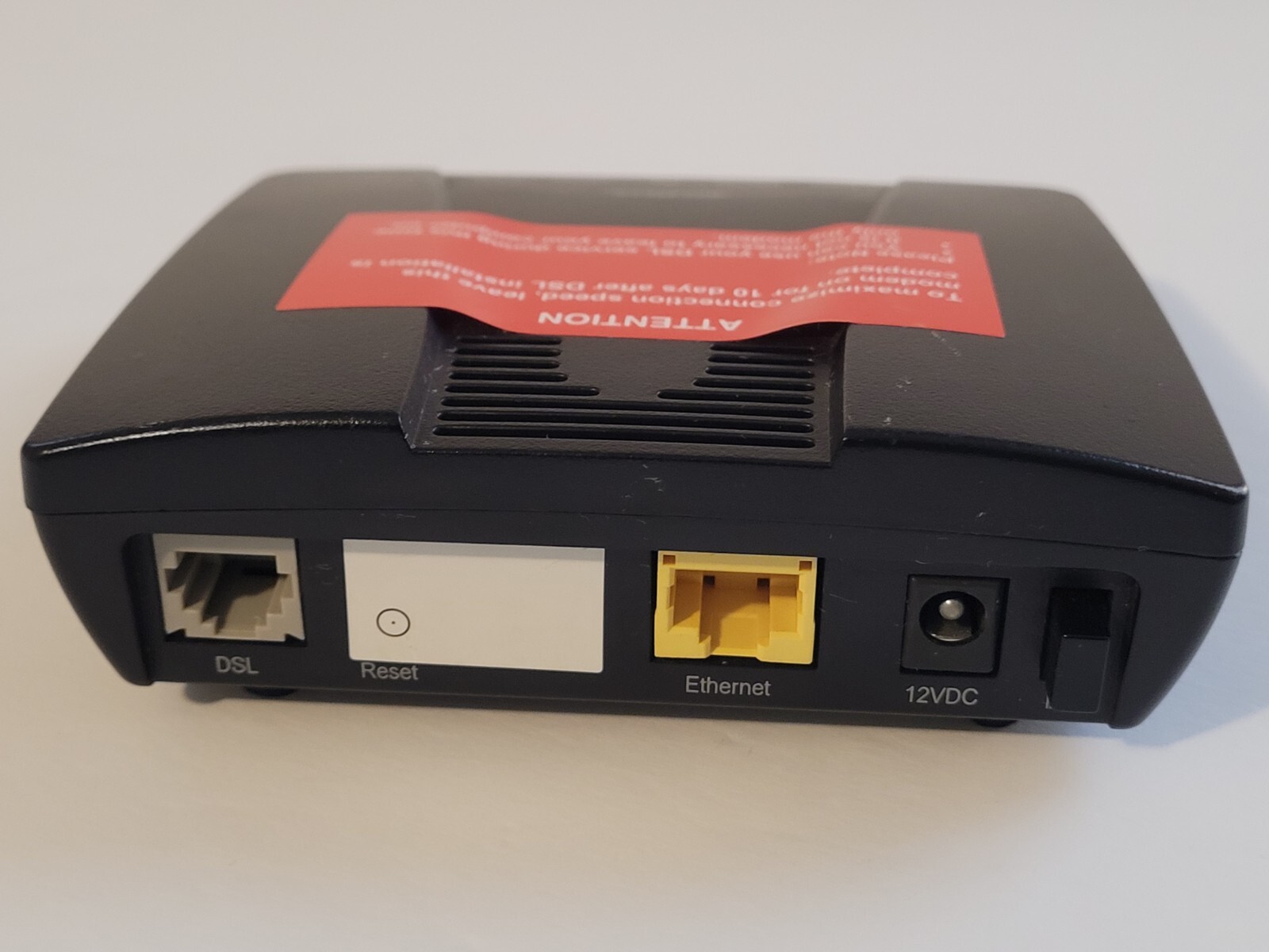Siemens SpeedStream 4100 Ethernet ADSL 060-D141-A39 *Modem ONLY No AC Adapter*