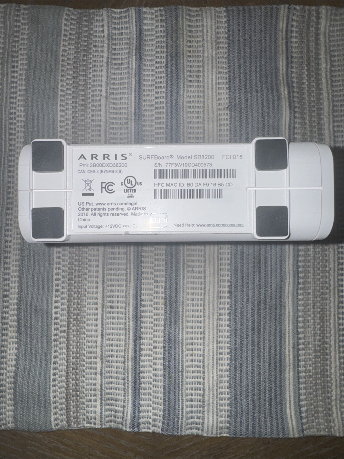 ARRIS SURFboard SB8200 DOCSIS 3.1 10 Gbps Cable Modem