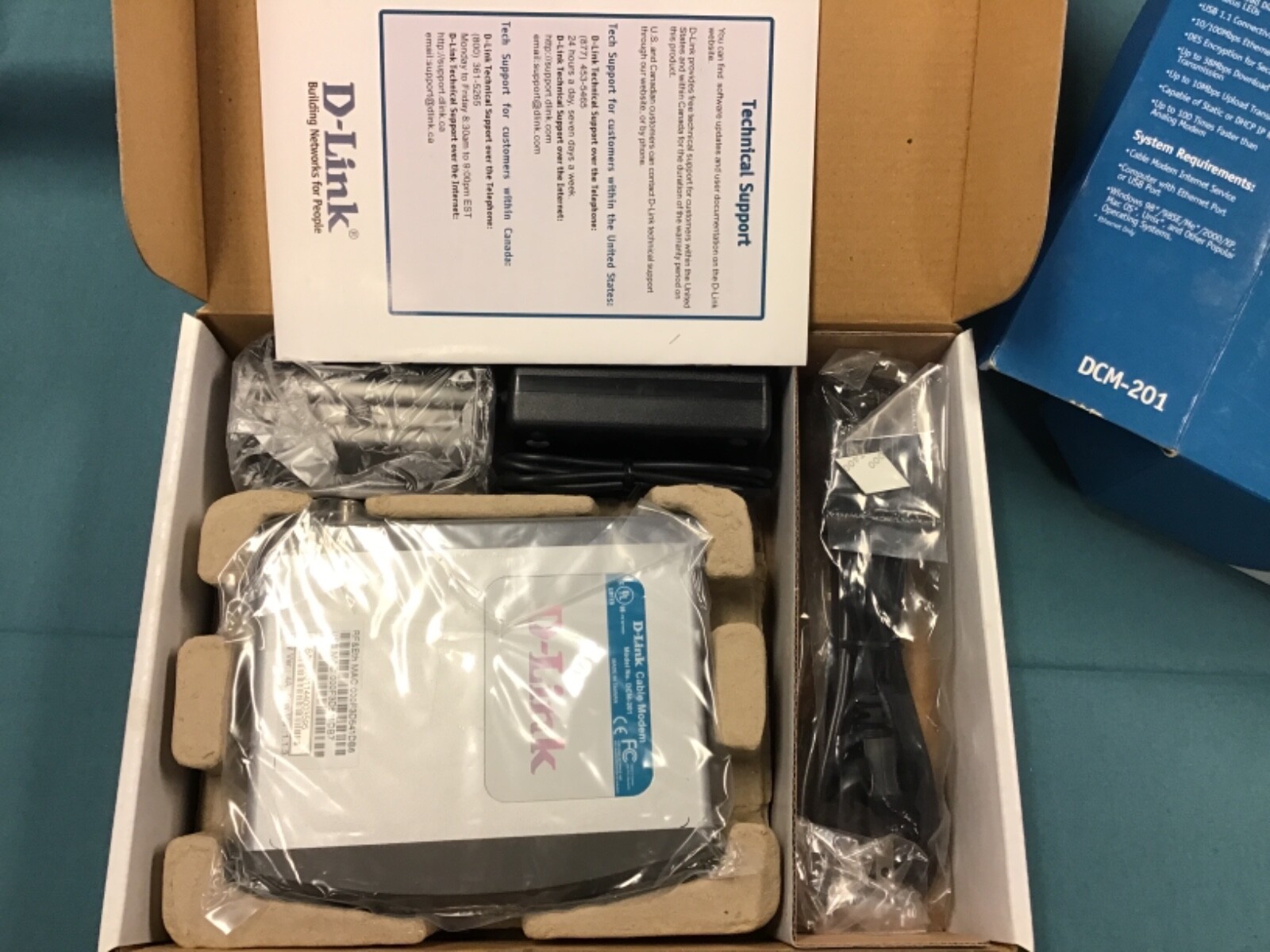 D-Link DCM-201 High Speed Cable Modem – Looks Unused