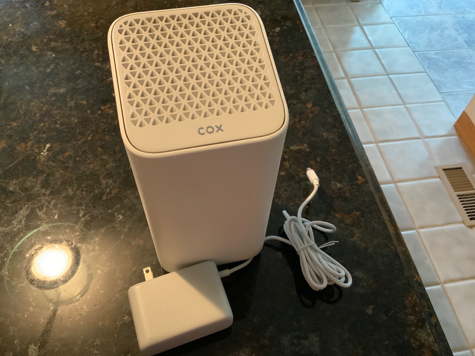 COX Cable Modem CGM4331COX Panoramic Modem WiFi Router Xb7-t Gateway + cable