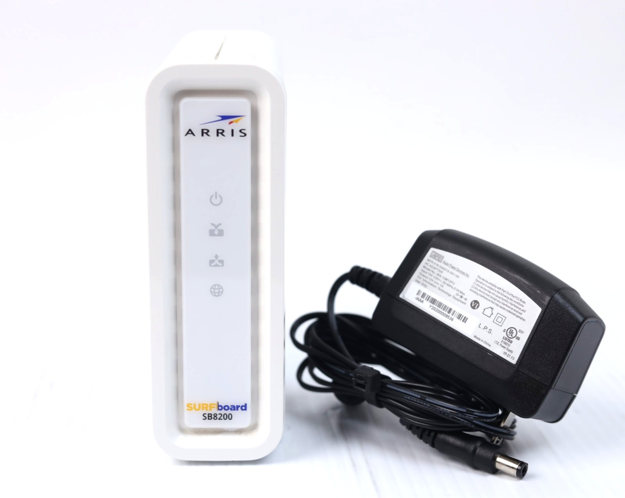 ARRIS SB8200 Cable Modem Fast DOCSIS 3.1 32×8 Gigabit Cable Modem r912