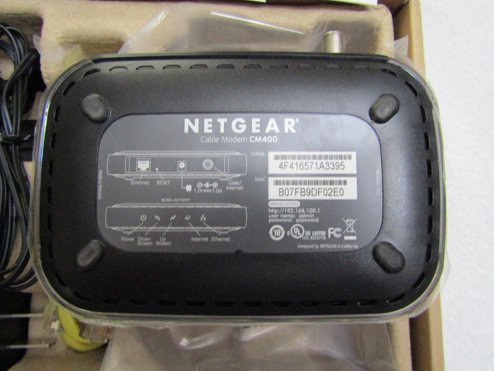Netgear CM400 Cable Modem /w Box and Instructions Complete