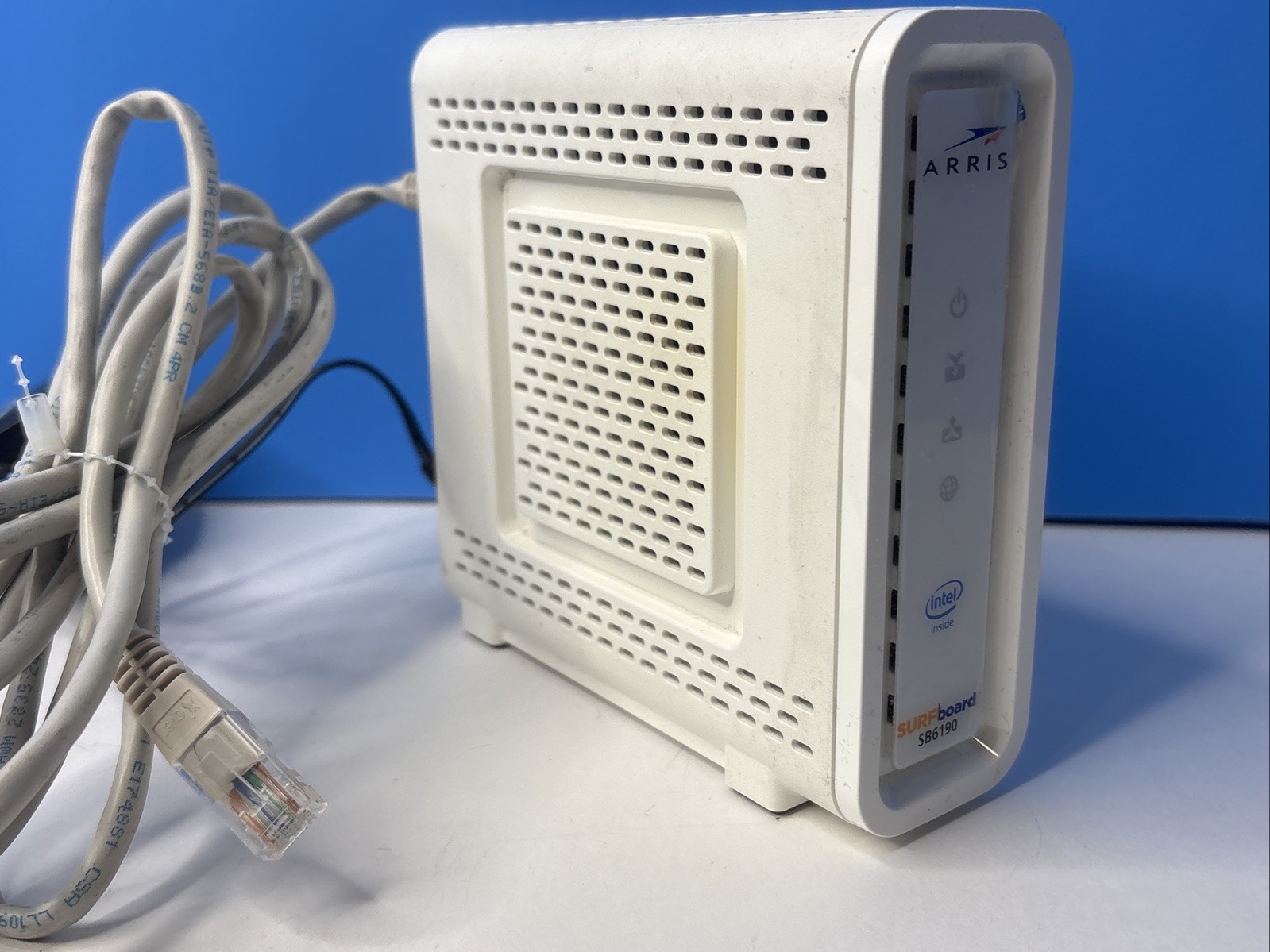 ARRIS SURFboard DOCSIS 3.0 Cable Modem SB6190 – White