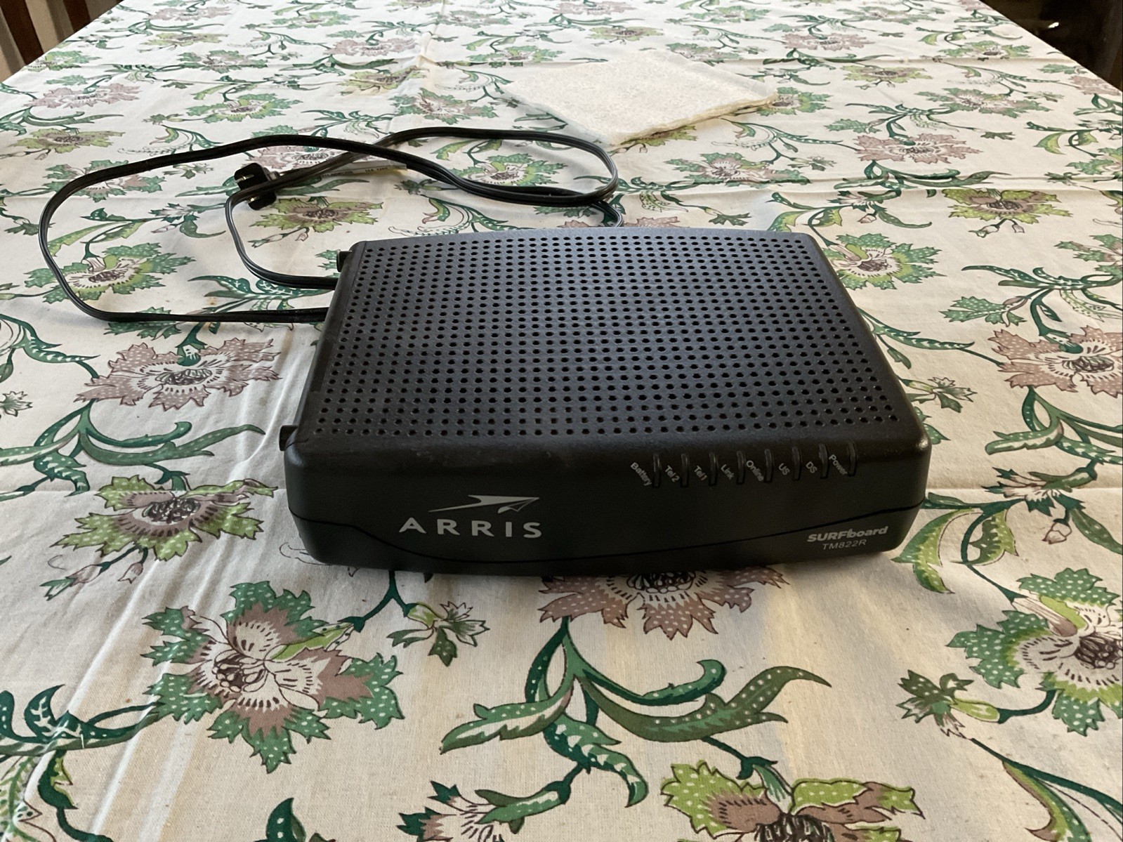 ARRIS TM822R Internet &amp Voice DOCSIS 3.0 Modem