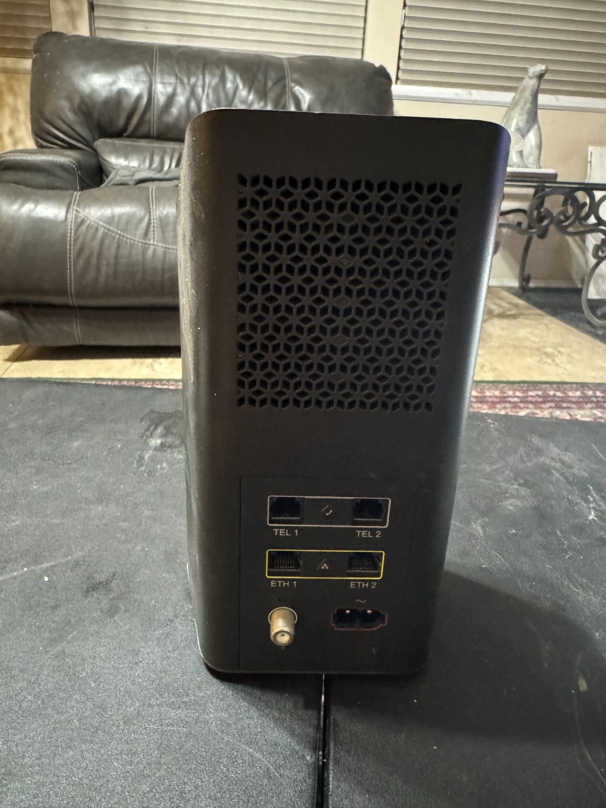 Panoramic (CGM4141COX) WIFI Gateway Modem/Router Not Tested